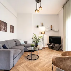 https://houseloft-grand-vista.hotels-of-thessaloniki.com