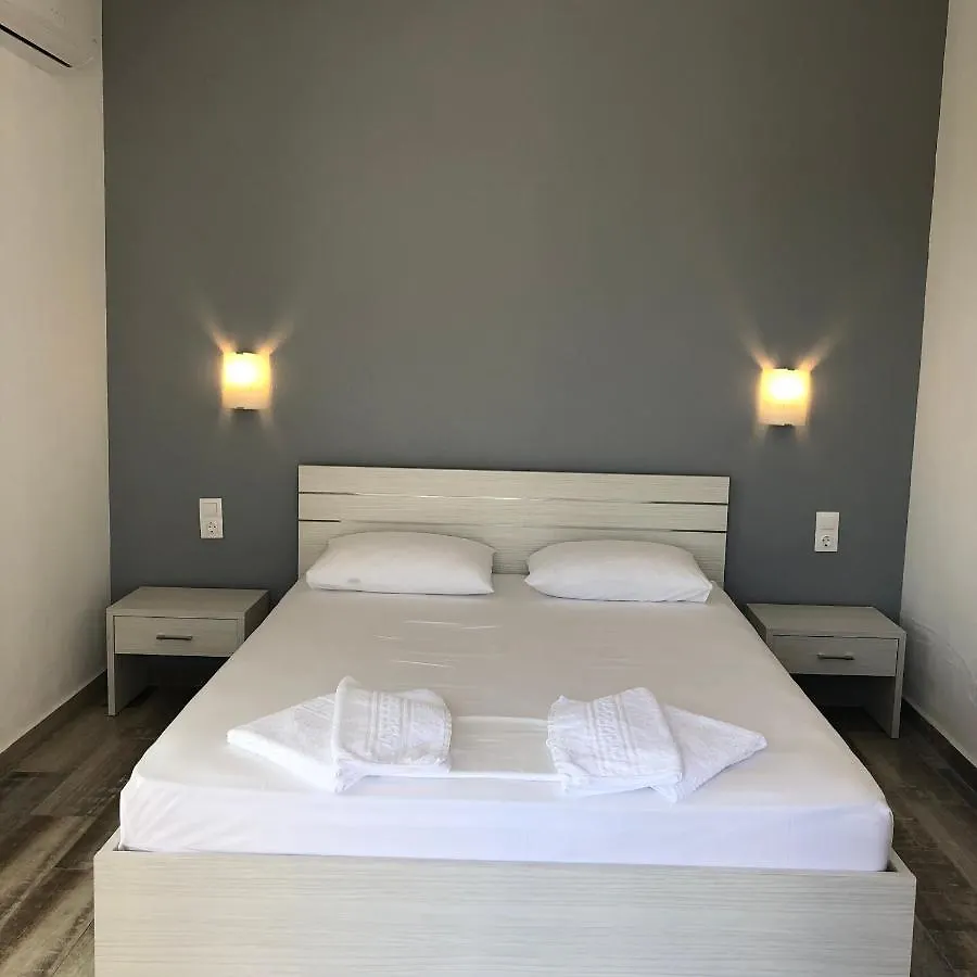 Be Happy Apartments Vourvourou